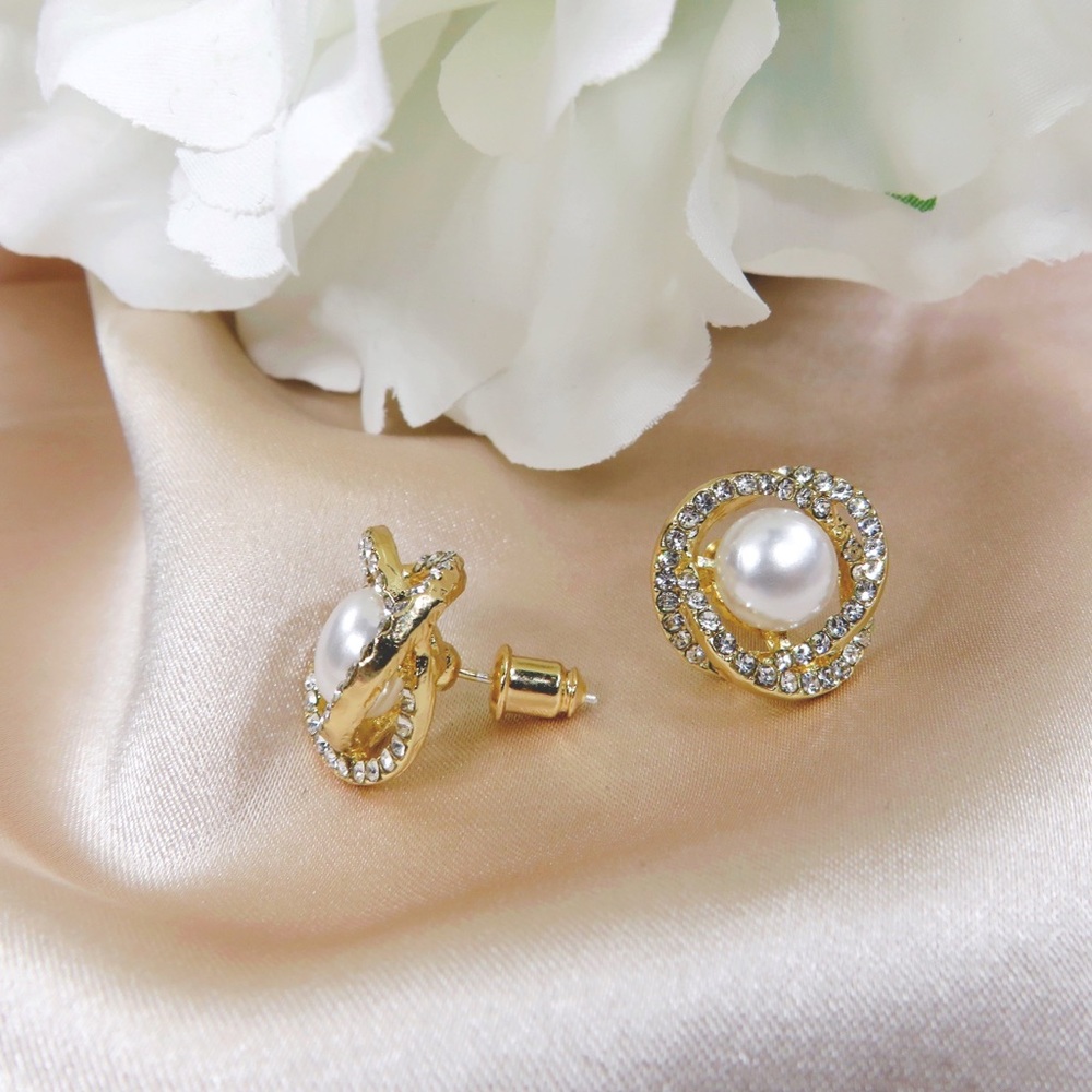 Faux Pearl Studs